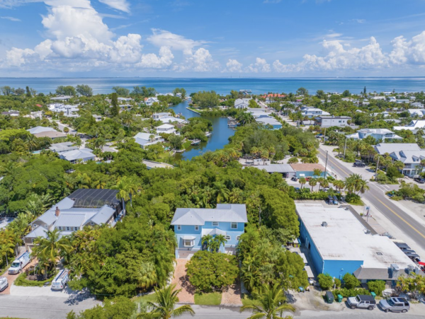 Luxury Anna Maria Island Vacation Rental On North End